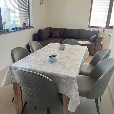 Апартамент частен стамополу - Private Two-bedroom Stamopolu Приморско