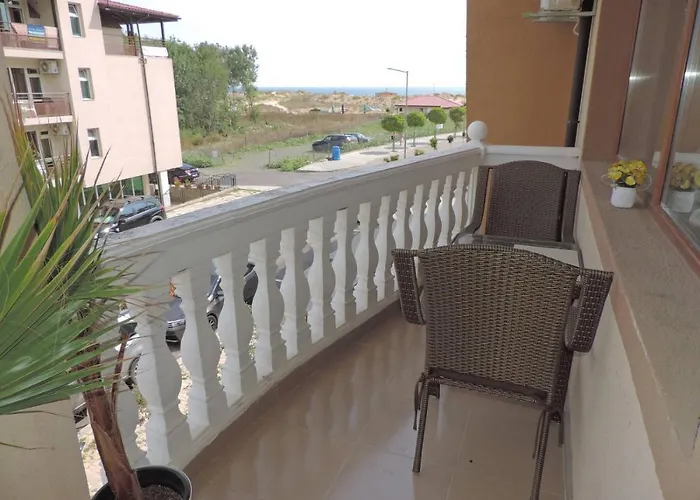 Апартаменты частен стамополу - Private Two-bedroom Stamopolu